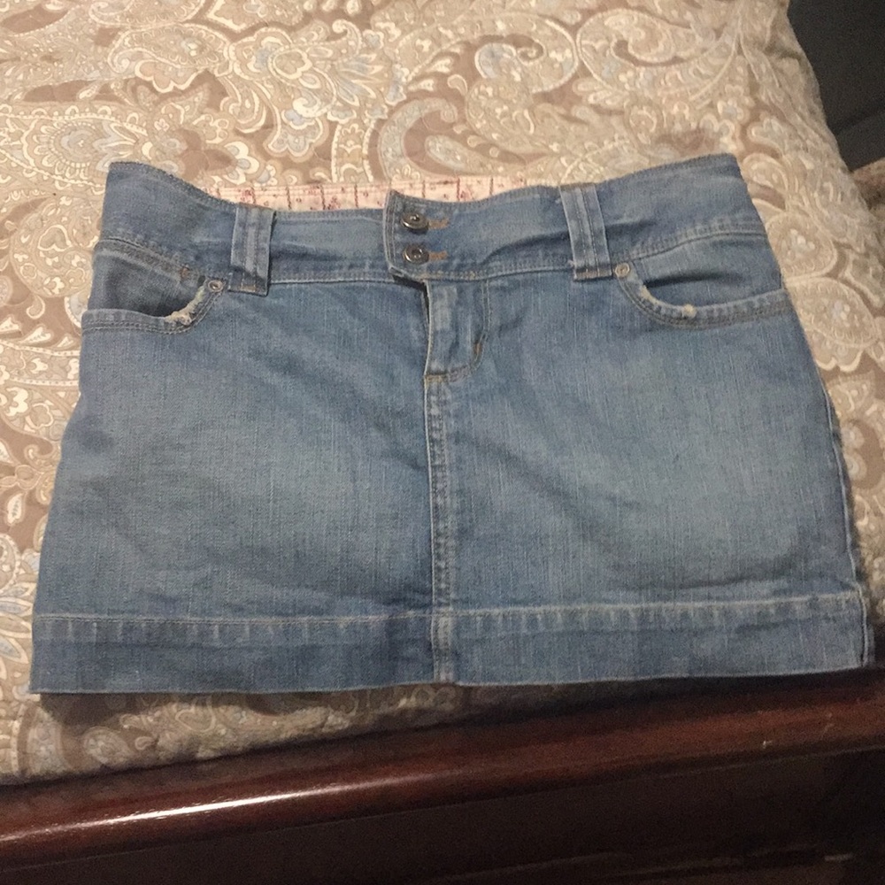 American Eagle miniskirt